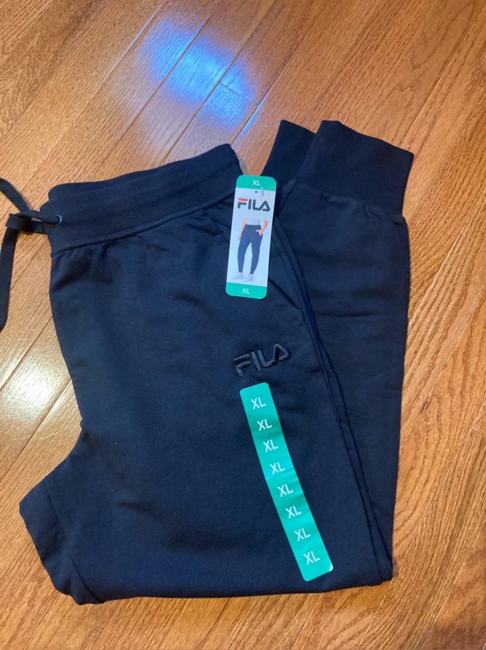 NWT Women’s $50 FILA Fleece Joggers Sweatpants W/pockets XL